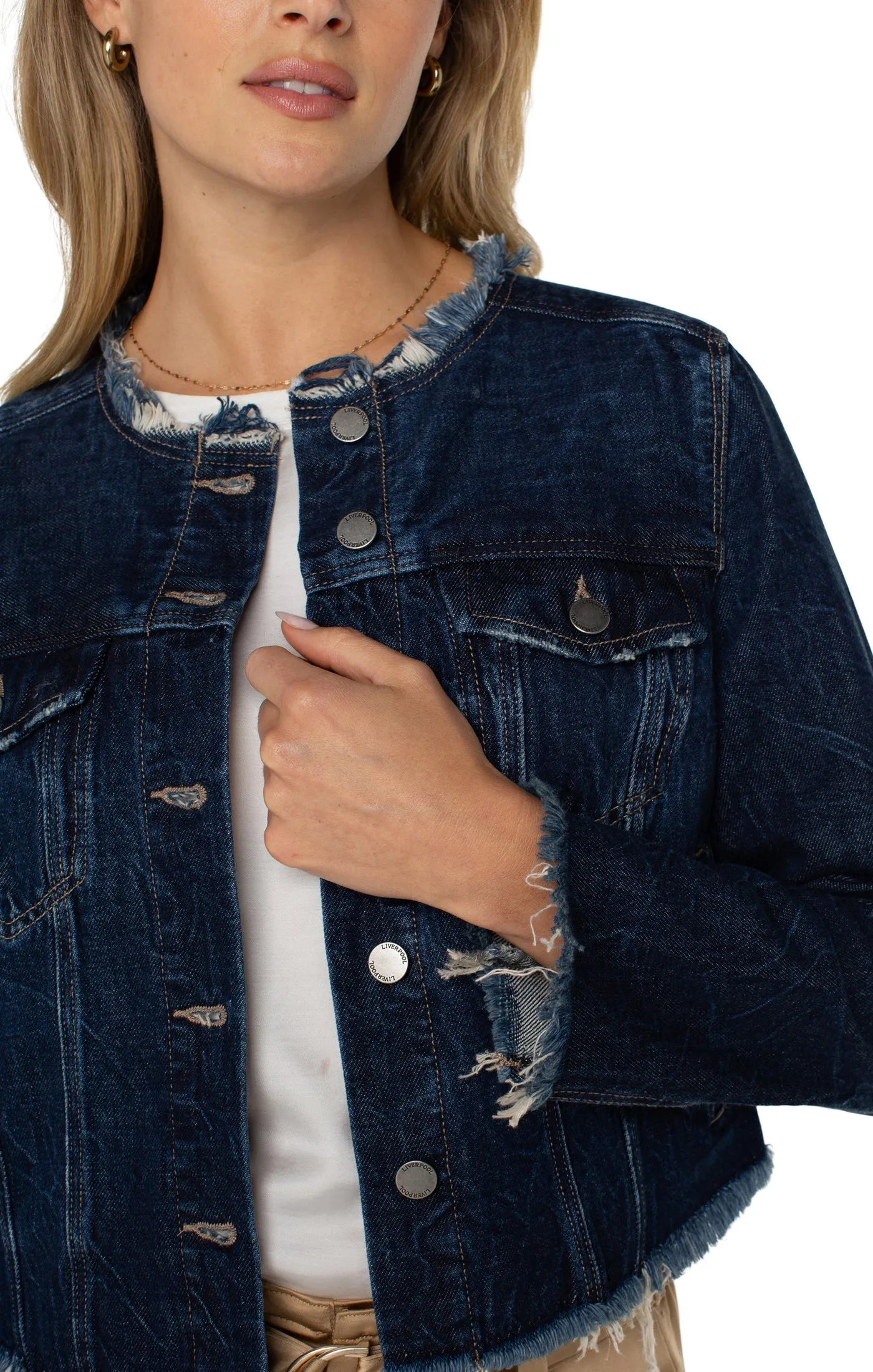 23" CLASSIC JEAN JACKET W/ FRAY