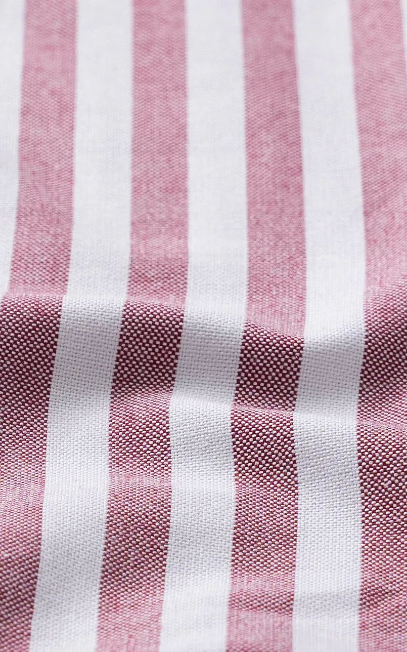 HIDDEN BUTTON DOWN COLLAR MAROON STRIPED