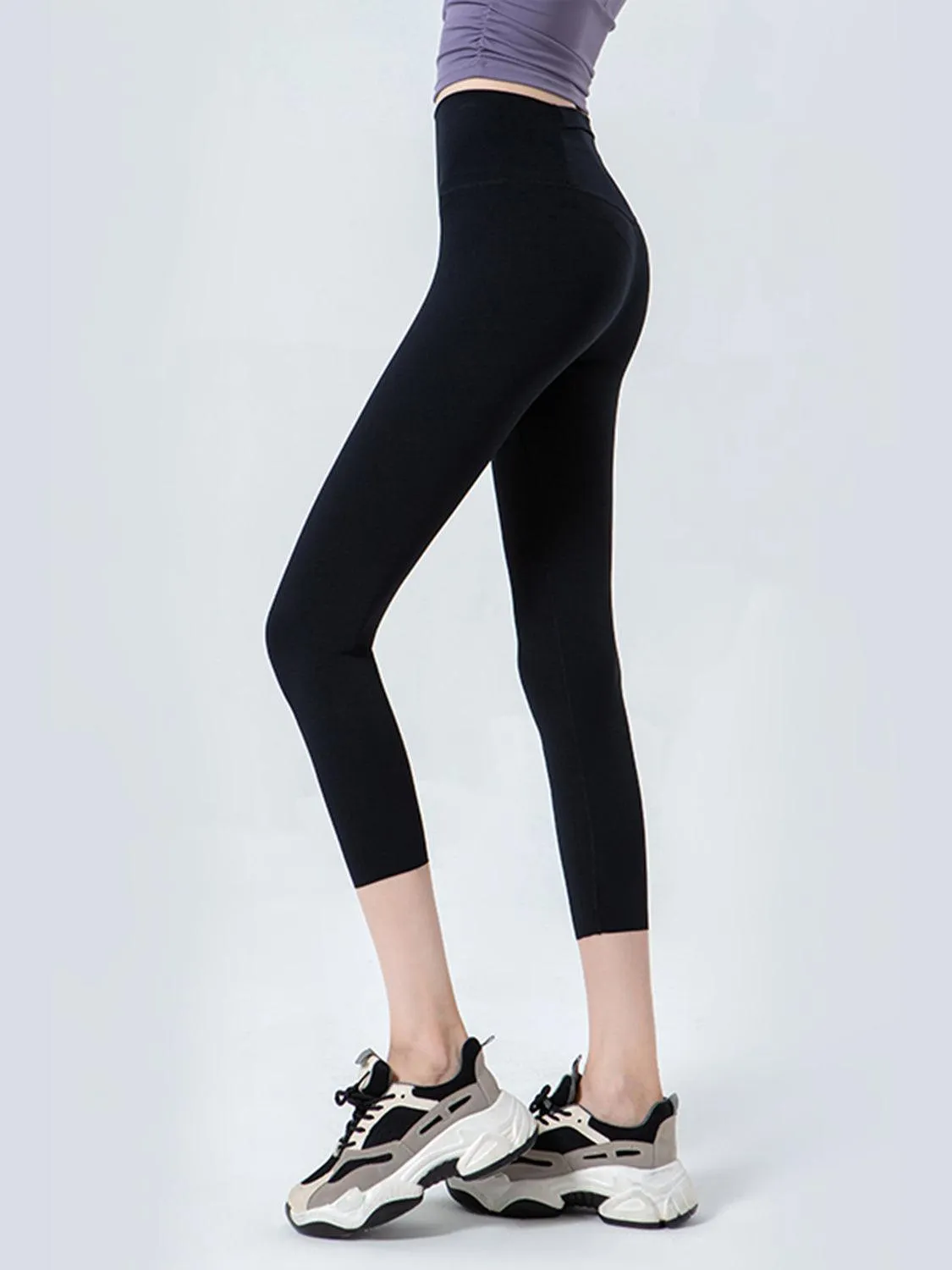 Highly Stretchy Sports Cropped Leggings