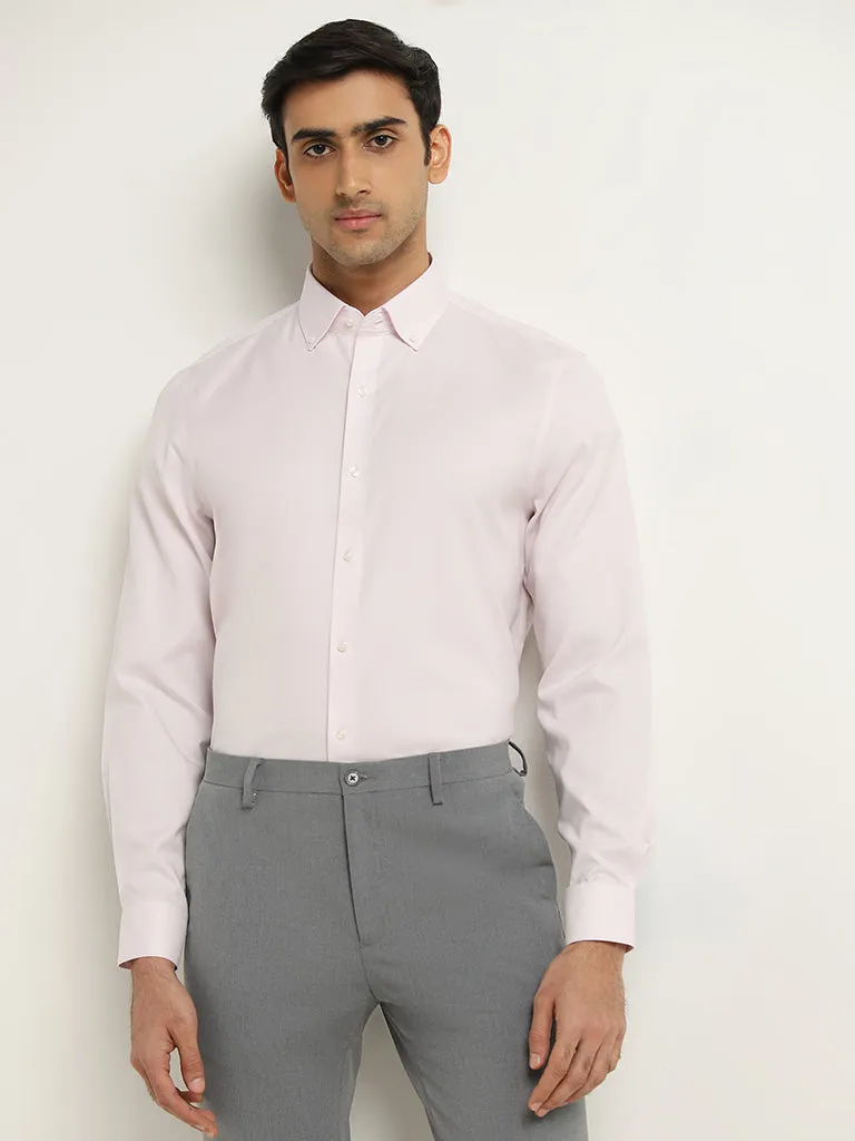 WES Formals Light Pink Solid Slim-Fit Shirt